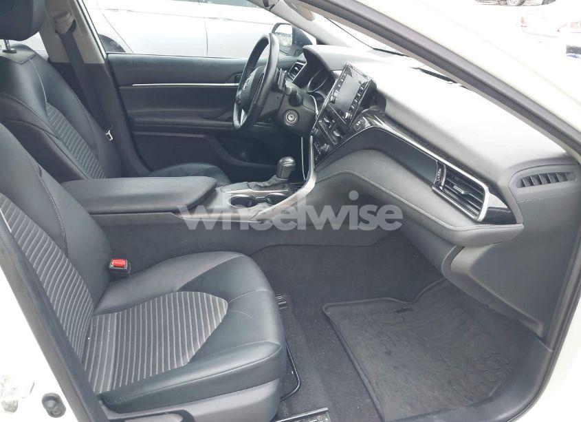 Photo 5 of 2021 Toyota Camry SE (VIN 4T1G11AK5MU463179)