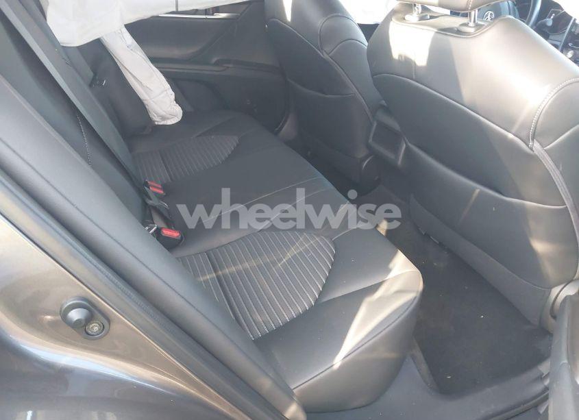 Photo 8 of 2021 Toyota Camry SE (VIN 4T1G11AK5MU487482)