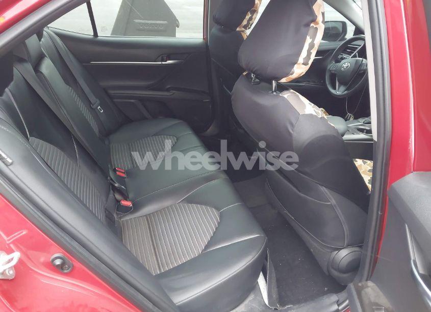 Photo 8 of 2021 Toyota Camry SE (VIN 4T1G11AK5MU492441)