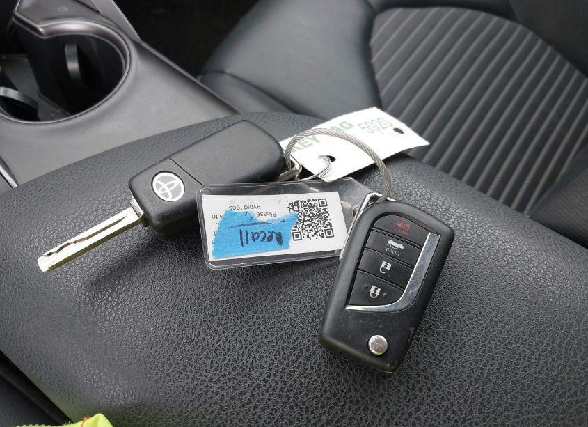 Photo 11 of 2021 Toyota Camry SE (VIN 4T1G11AK5MU524322)