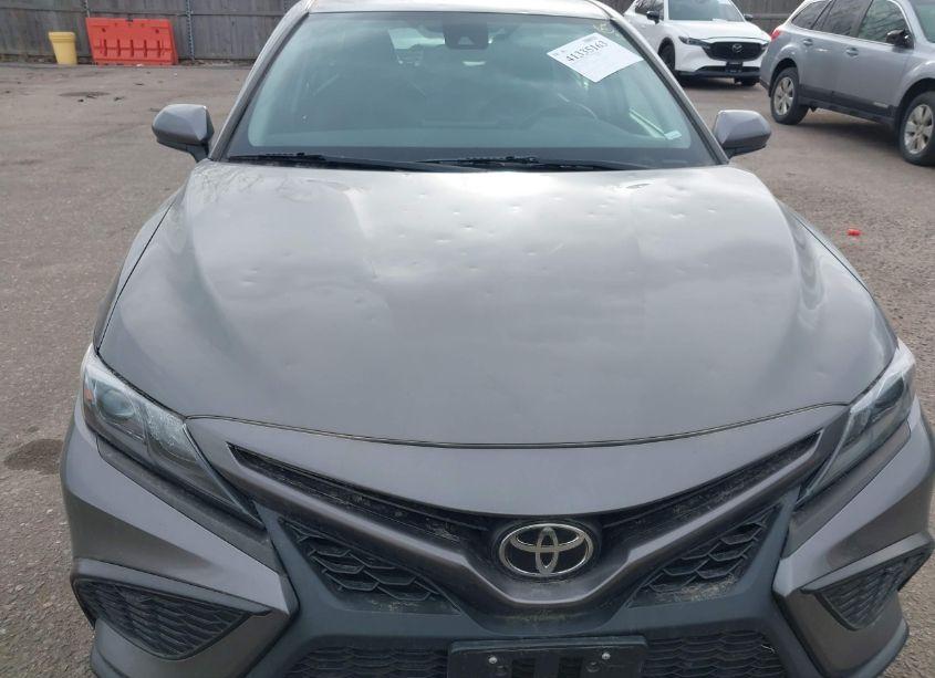 Photo 6 of 2021 Toyota Camry SE (VIN 4T1G11AK5MU524322)