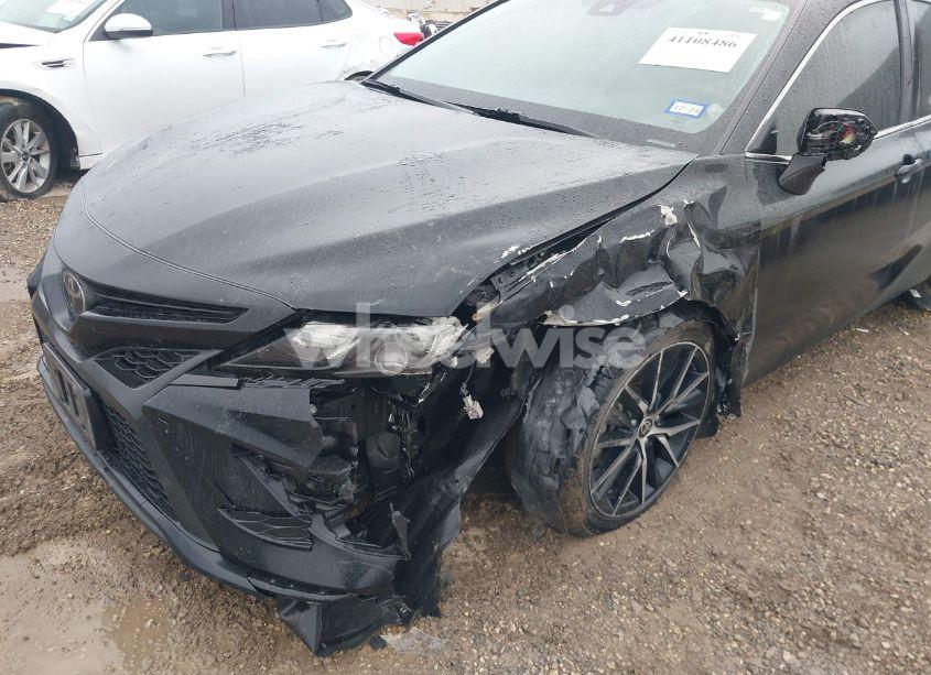 Photo 6 of 2021 Toyota Camry SE (VIN 4T1G11AK5MU550872)
