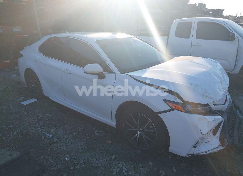 Photo 12 of 2021 Toyota Camry SE (VIN 4T1G11AK5MU551262)