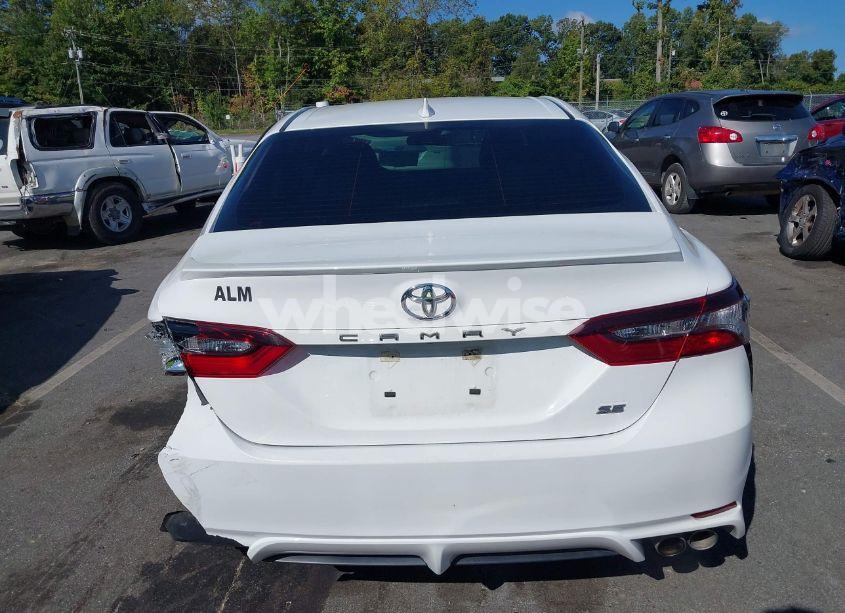 Photo 16 of 2021 Toyota Camry SE/SE NIGHT SHADE (VIN 4T1G11AK5MU551956)