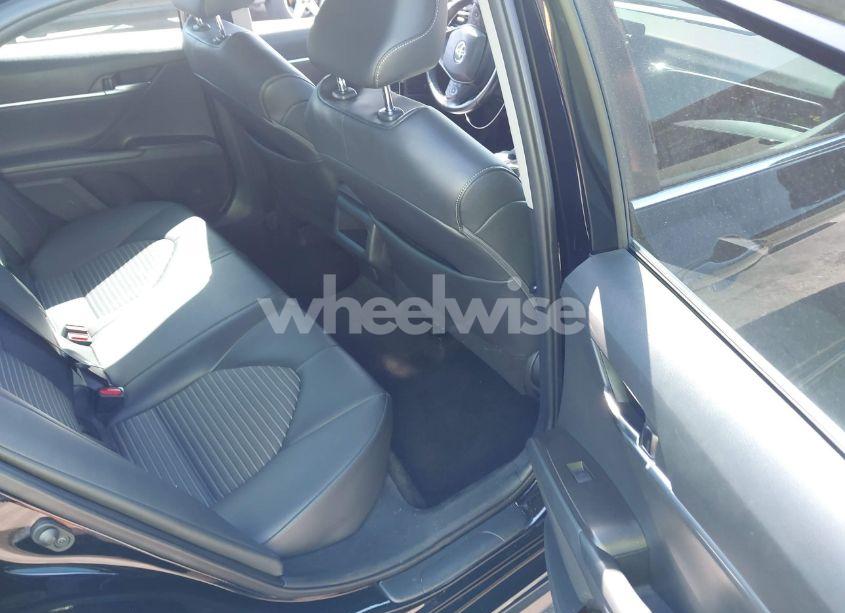 Photo 8 of 2021 Toyota Camry SE (VIN 4T1G11AK5MU561225)