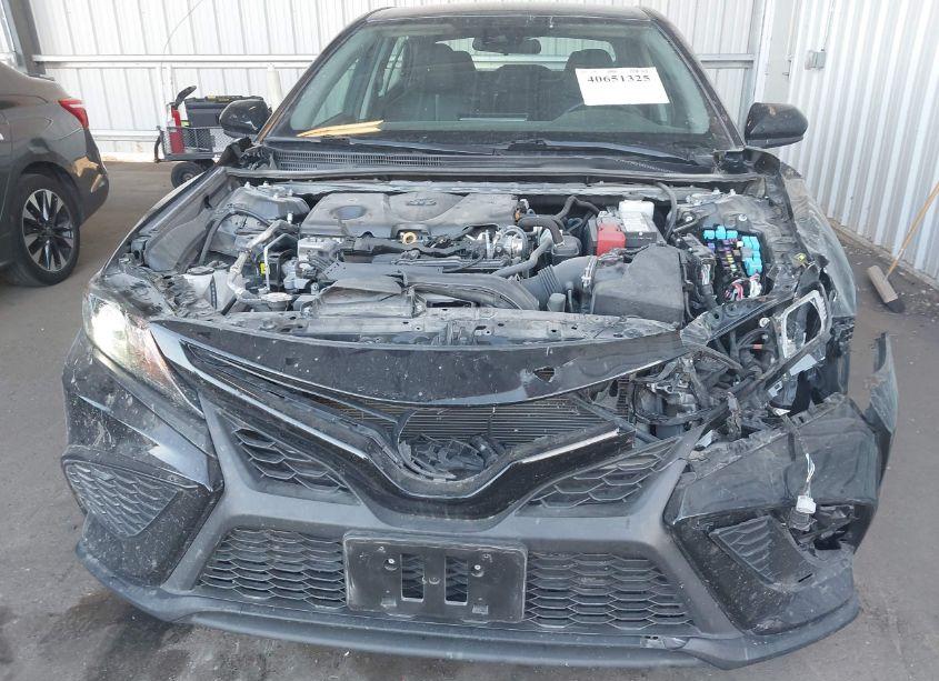 Photo 12 of 2021 Toyota Camry SE (VIN 4T1G11AK5MU598095)
