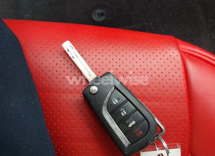 Photo 11 of 2021 Toyota Camry SE (VIN 4T1G11AK5MU609595)