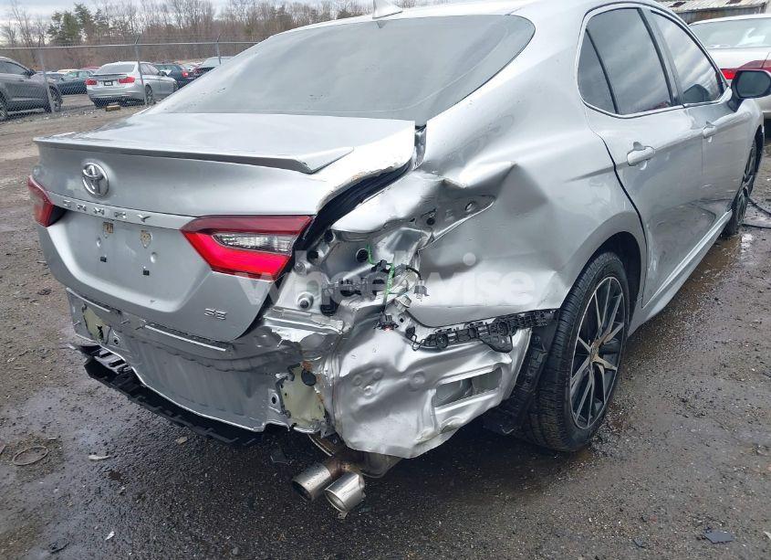 Photo 6 of 2021 Toyota Camry SE (VIN 4T1G11AK5MU609595)