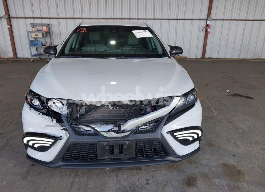 Photo 13 of 2022 Toyota Camry SE (VIN 4T1G11AK5NU019057)