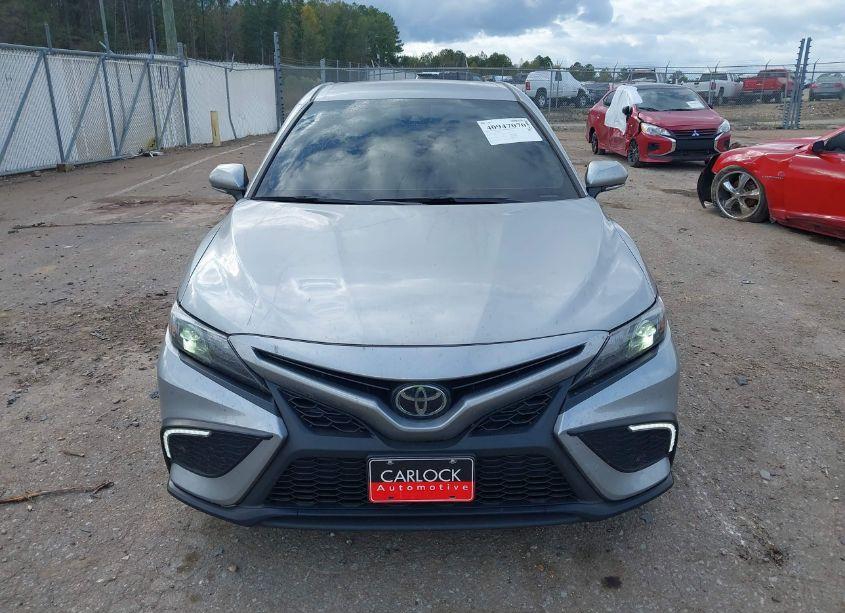 Photo 12 of 2022 Toyota Camry SE (VIN 4T1G11AK5NU030415)