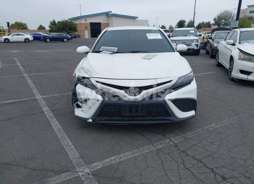 Photo 13 of 2022 Toyota Camry SE (VIN 4T1G11AK5NU053628)
