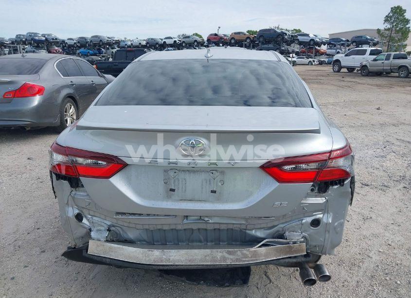 Photo 17 of 2022 Toyota Camry SE (VIN 4T1G11AK5NU065178)
