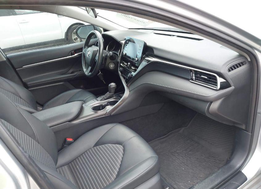 Photo 5 of 2022 Toyota Camry SE (VIN 4T1G11AK5NU635308)