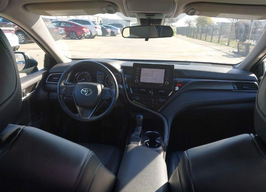Photo 22 of 2022 Toyota Camry SE (VIN 4T1G11AK5NU643411)