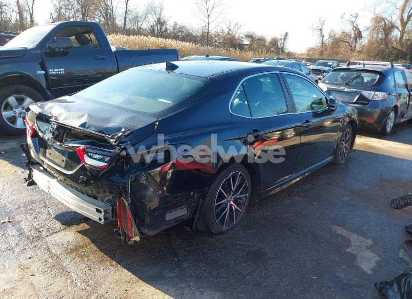 Photo 4 of 2022 Toyota Camry SE (VIN 4T1G11AK5NU657521)