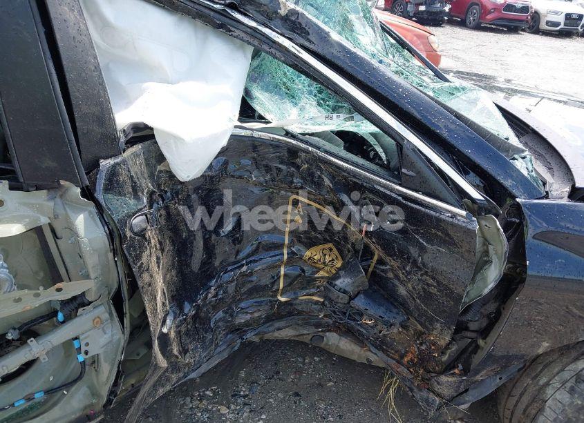 Photo 5 of 2022 Toyota Camry SE (VIN 4T1G11AK5NU680670)