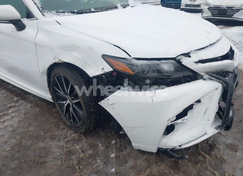 Photo 6 of 2022 Toyota Camry SE (VIN 4T1G11AK5NU686288)