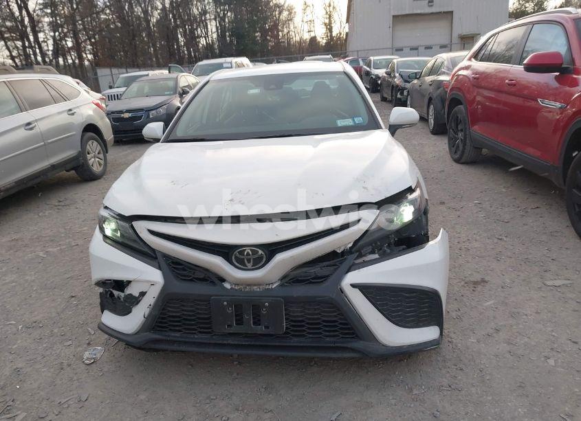 Photo 12 of 2022 Toyota Camry SE (VIN 4T1G11AK5NU702120)