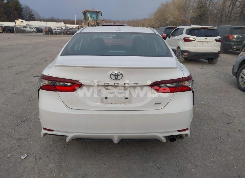 Photo 16 of 2022 Toyota Camry SE (VIN 4T1G11AK5NU702120)