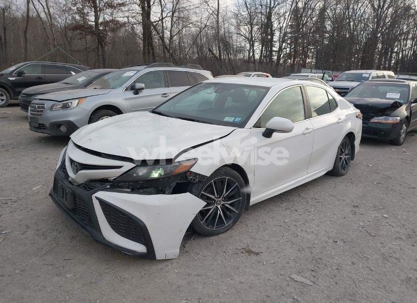 Photo 6 of 2022 Toyota Camry SE (VIN 4T1G11AK5NU702120)