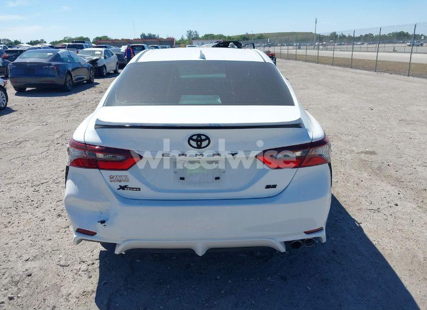 Photo 16 of 2022 Toyota Camry SE (VIN 4T1G11AK5NU711402)