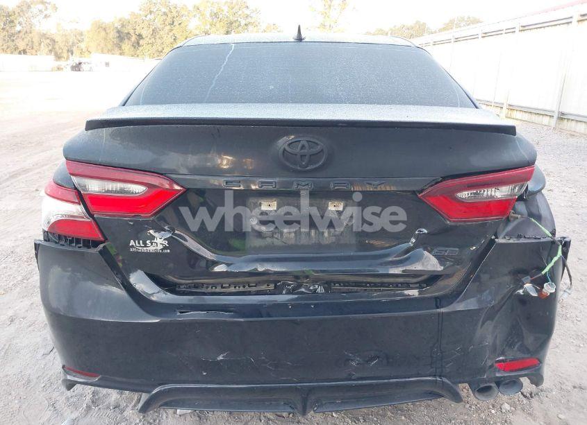 Photo 17 of 2022 Toyota Camry SE (VIN 4T1G11AK5NU713442)