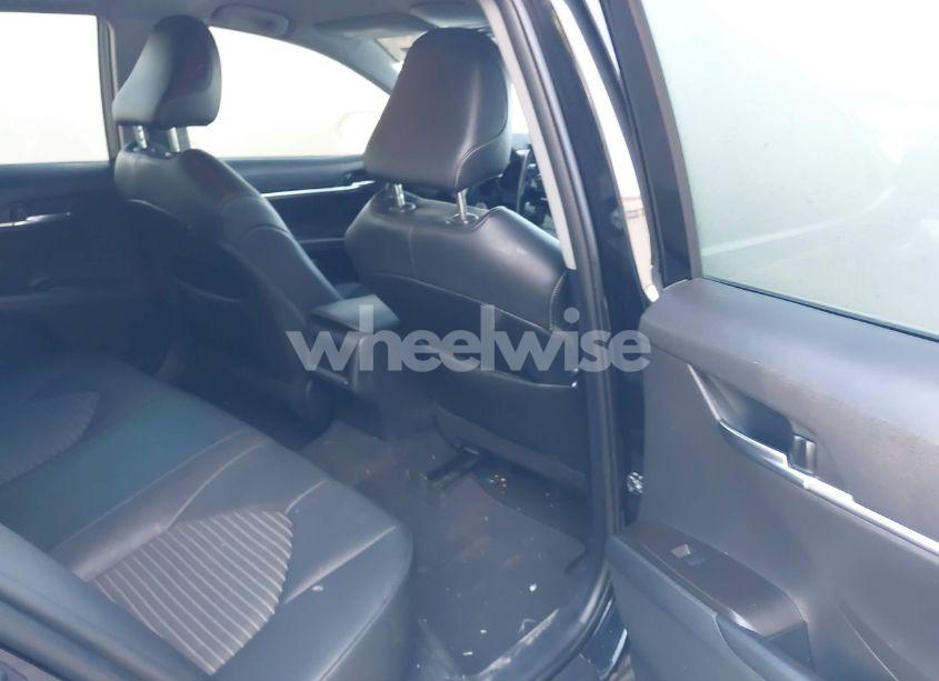 Photo 8 of 2022 Toyota Camry SE (VIN 4T1G11AK5NU713442)