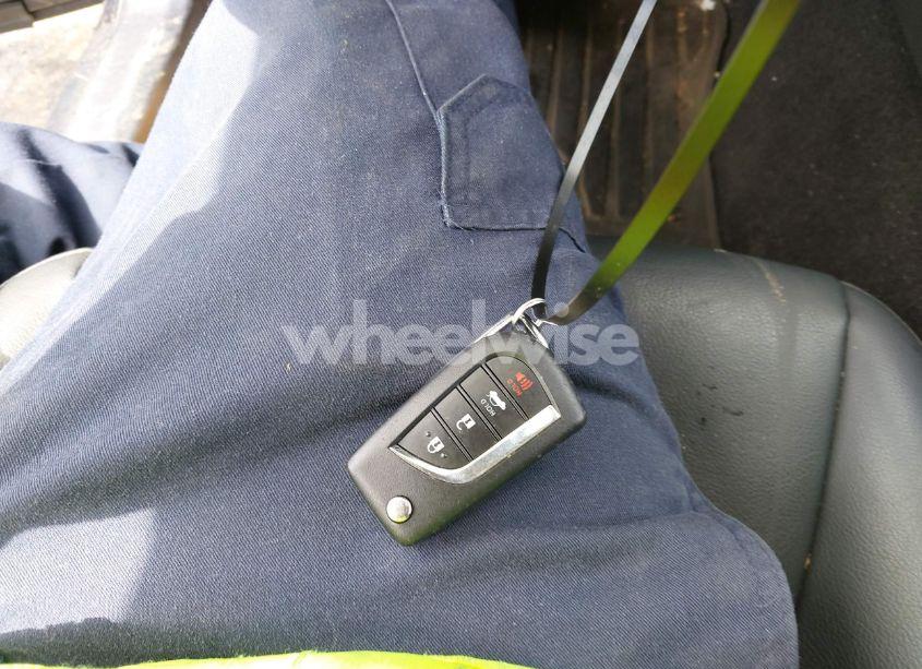 Photo 11 of 2022 Toyota Camry SE (VIN 4T1G11AK5NU716275)