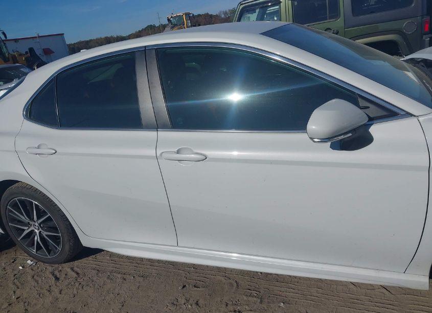 Photo 13 of 2023 Toyota Camry SE (VIN 4T1G11AK5PU096501)