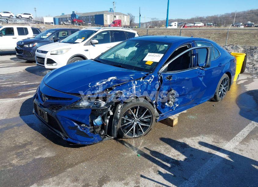 Photo 2 of 2023 Toyota Camry SE (VIN 4T1G11AK5PU111336)