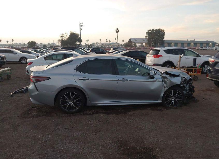 Photo 14 of 2023 Toyota Camry SE (VIN 4T1G11AK5PU159001)