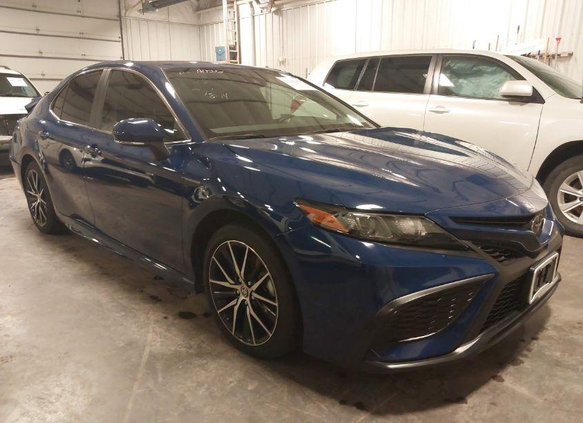 2023 Toyota Camry SE (VIN 4T1G11AK5PU163114) main photo