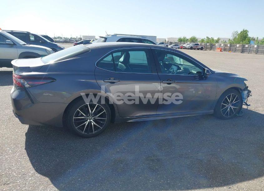 Photo 14 of 2023 Toyota Camry SE (VIN 4T1G11AK5PU163629)