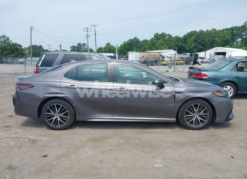 Photo 13 of 2023 Toyota Camry SE (VIN 4T1G11AK5PU737467)