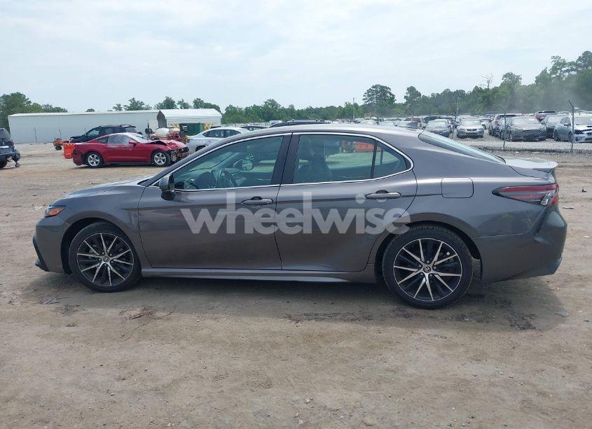 Photo 14 of 2023 Toyota Camry SE (VIN 4T1G11AK5PU737467)