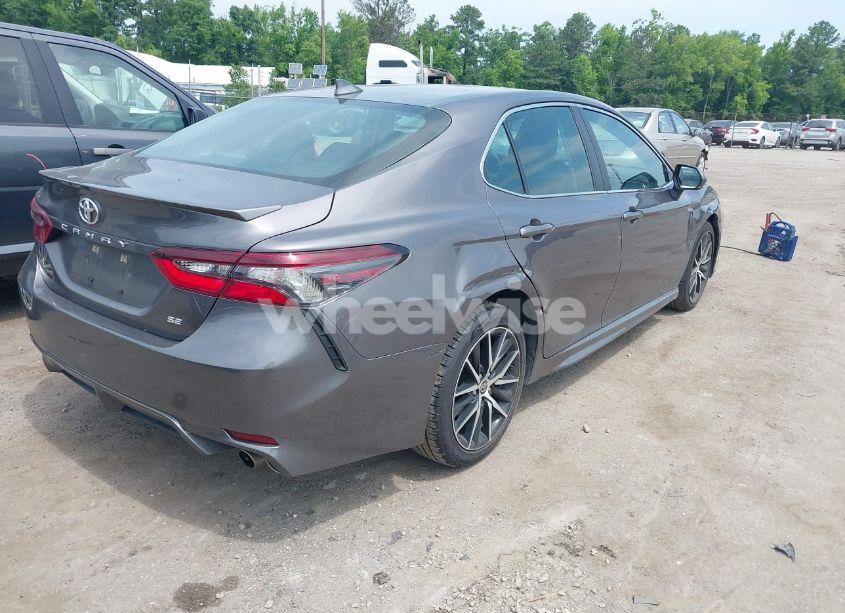 Photo 4 of 2023 Toyota Camry SE (VIN 4T1G11AK5PU737467)