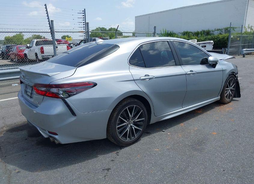 Photo 4 of 2023 Toyota Camry SE (VIN 4T1G11AK5PU738490)