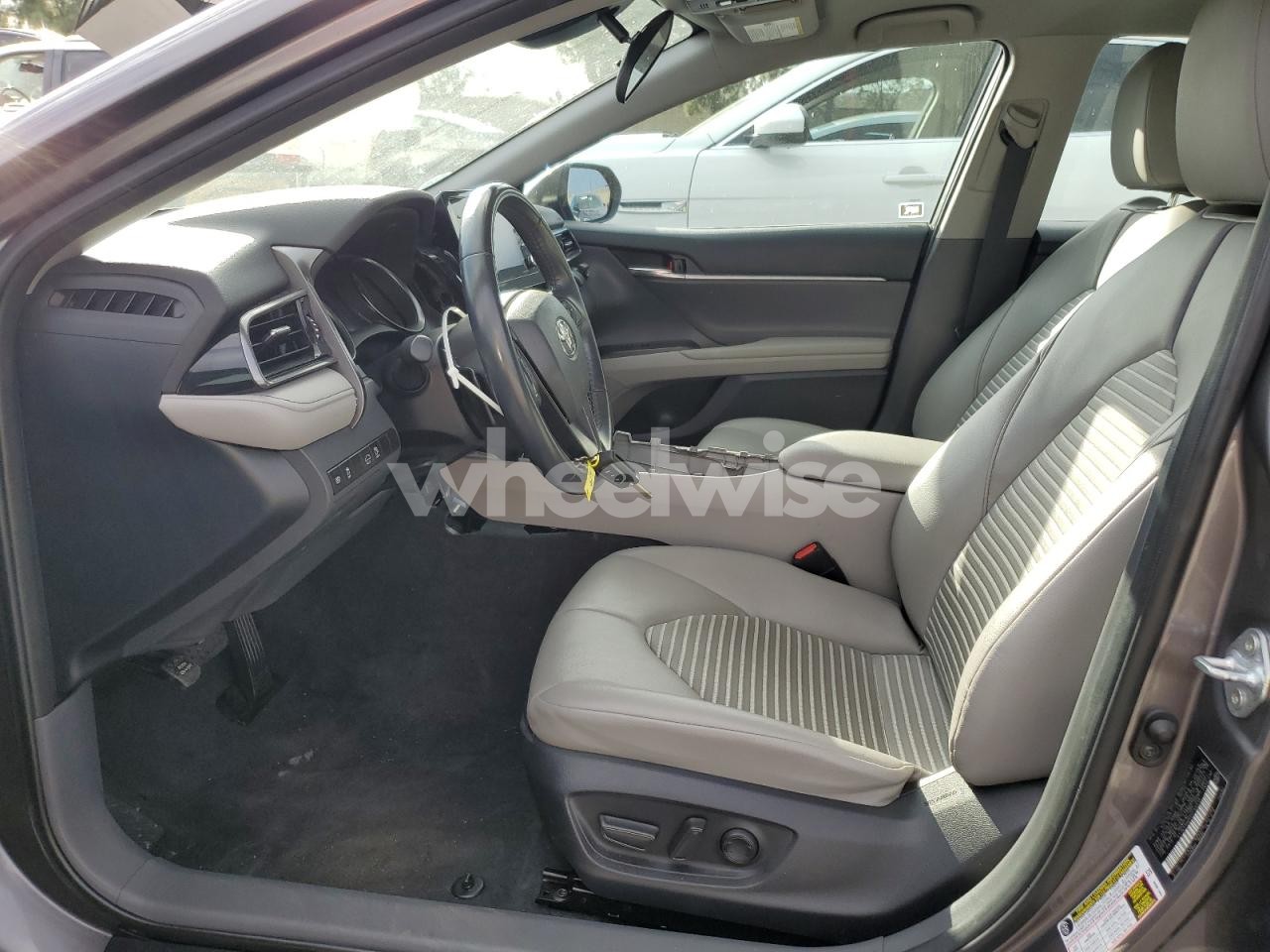 Photo 7 of 2023 TOYOTA CAMRY SE NIGHT SHADE (VIN 4T1G11AK5PU745519)