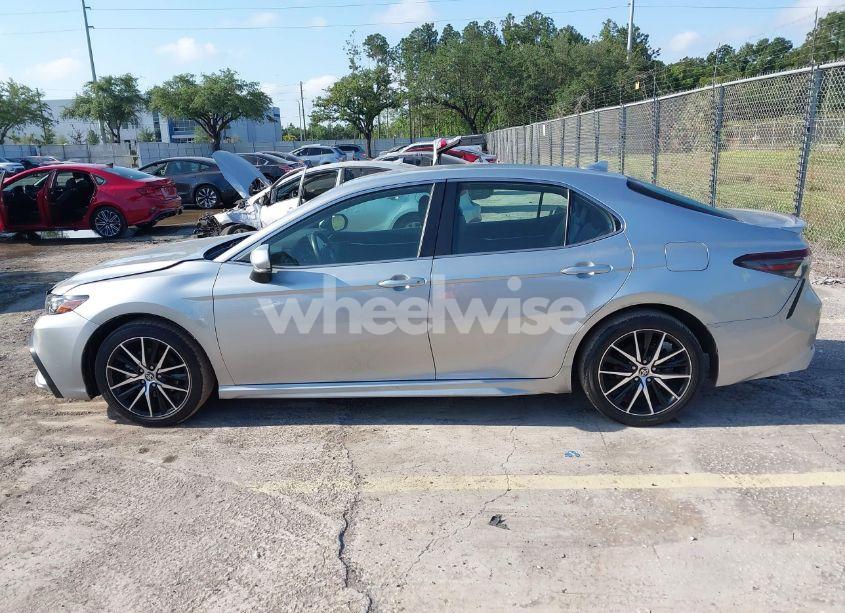 Photo 14 of 2023 Toyota Camry SE (VIN 4T1G11AK5PU750719)