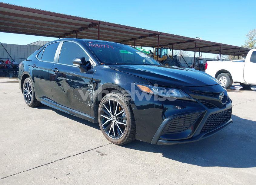 2023 Toyota Camry SE (VIN 4T1G11AK5PU771182) main photo