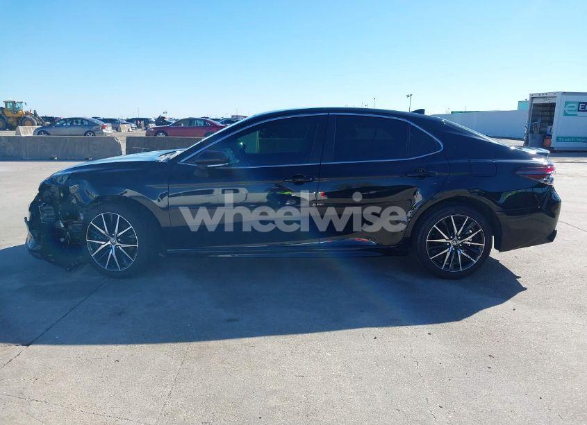 Photo 14 of 2023 Toyota Camry SE (VIN 4T1G11AK5PU771182)