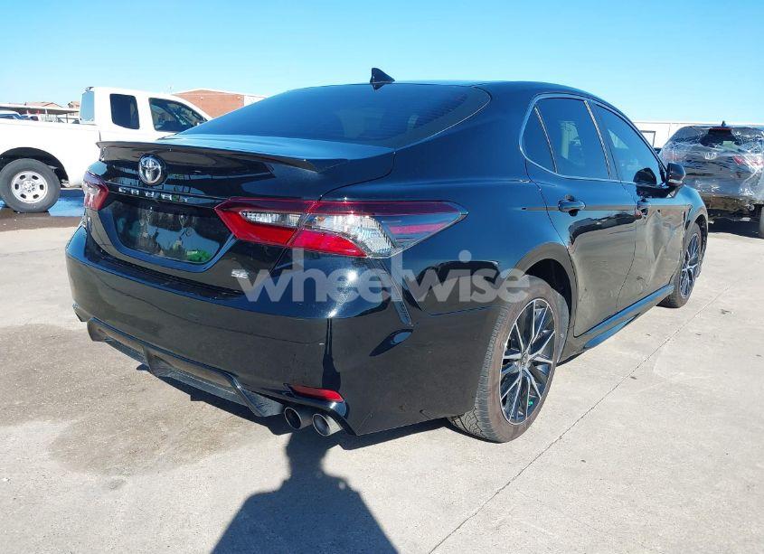Photo 4 of 2023 Toyota Camry SE (VIN 4T1G11AK5PU771182)