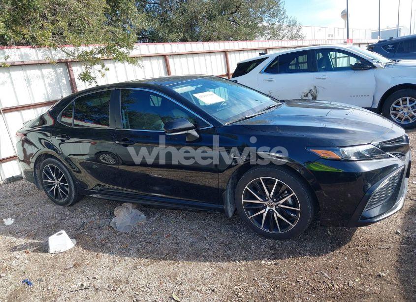 Photo 14 of 2023 Toyota Camry SE (VIN 4T1G11AK5PU787950)