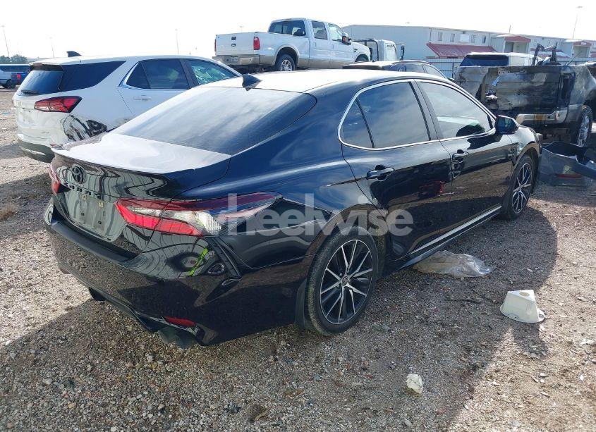 Photo 4 of 2023 Toyota Camry SE (VIN 4T1G11AK5PU787950)