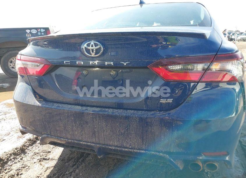 Photo 15 of 2024 Toyota Camry SE (VIN 4T1G11AK5RU193412)