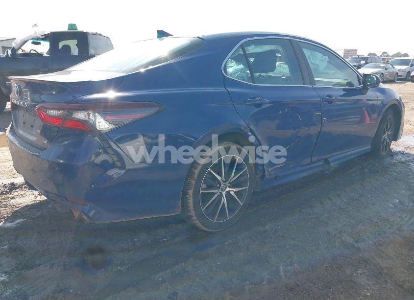 Photo 4 of 2024 Toyota Camry SE (VIN 4T1G11AK5RU193412)