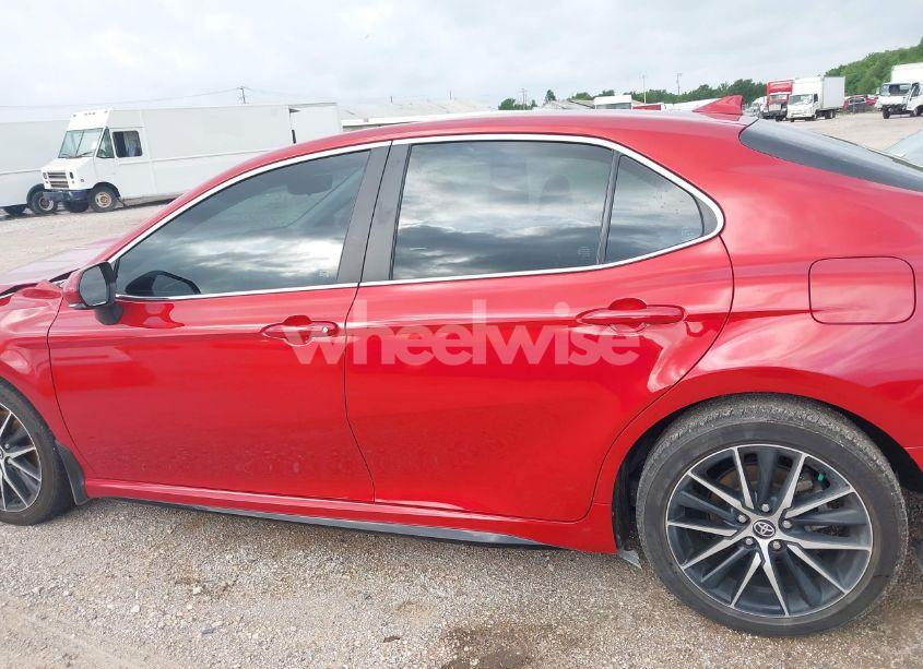 Photo 14 of 2024 Toyota Camry SE (VIN 4T1G11AK5RU205641)