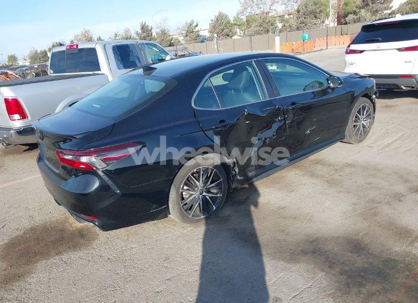 Photo 4 of 2024 Toyota Camry SE (VIN 4T1G11AK5RU843694)