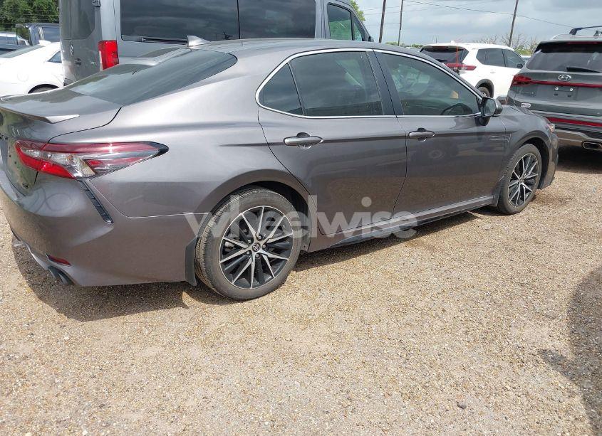 Photo 4 of 2024 Toyota Camry SE (VIN 4T1G11AK5RU882740)