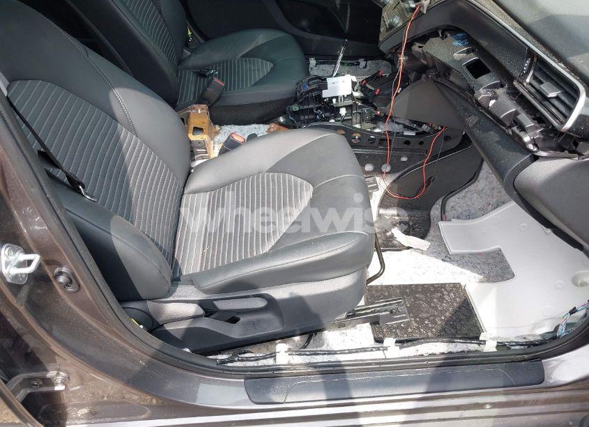 Photo 5 of 2024 Toyota Camry SE (VIN 4T1G11AK5RU882740)